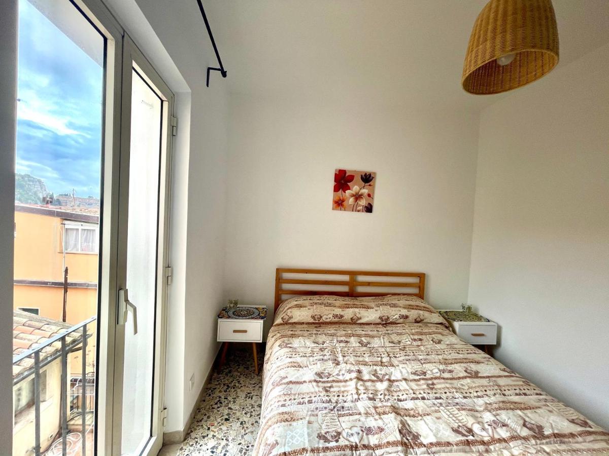 Bed and Breakfast Majolica Taormina Esterno foto
